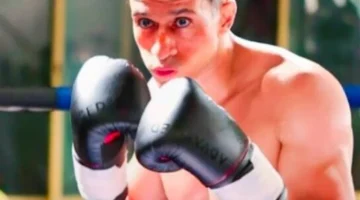 الليلة على CBC.. عصام عمر يبدأ أولى حلقات مسلسل بطل العالم متبوعًا بتوقيت العرض